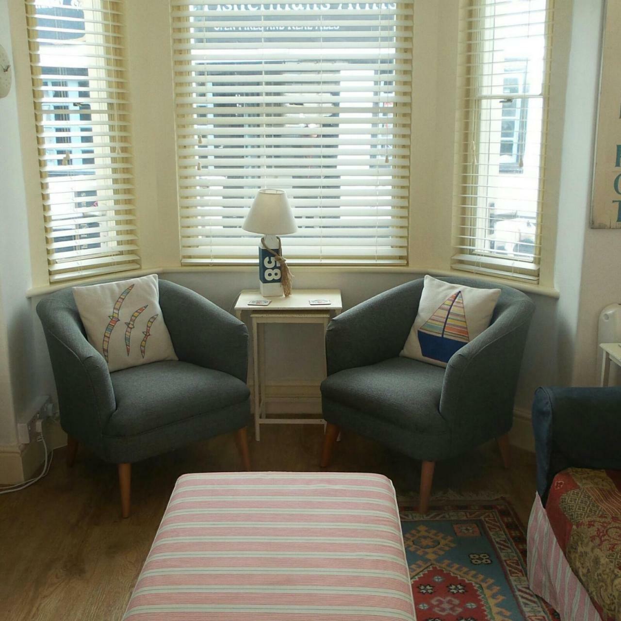 Foam Cottage Looe Bagian luar foto