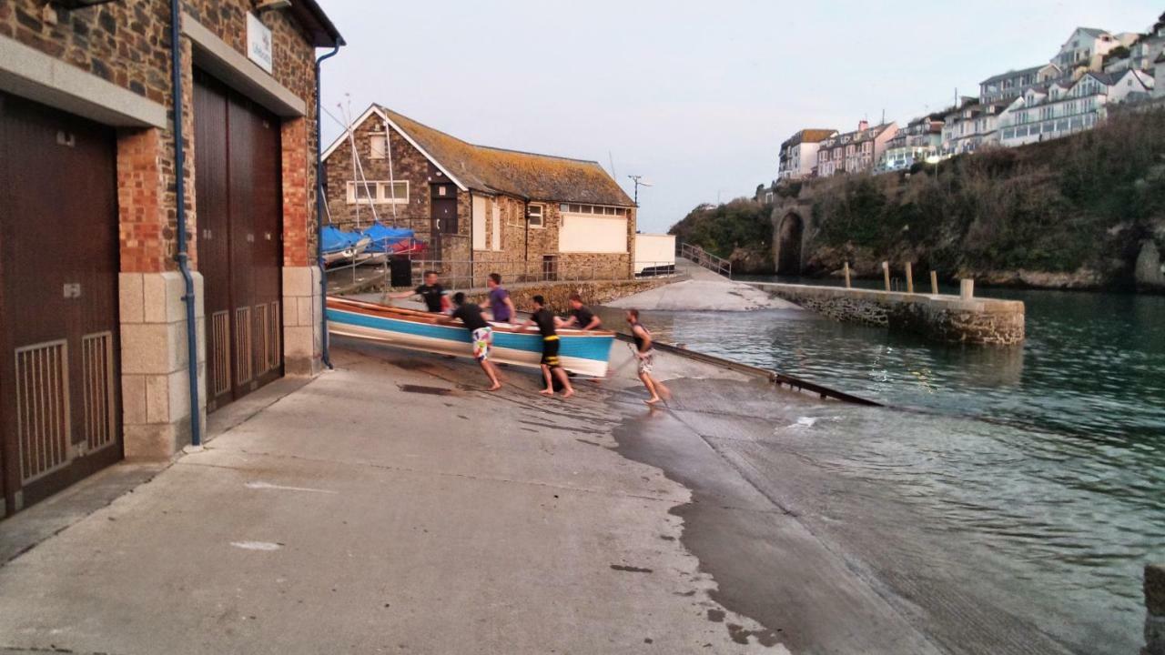 Foam Cottage Looe Bagian luar foto
